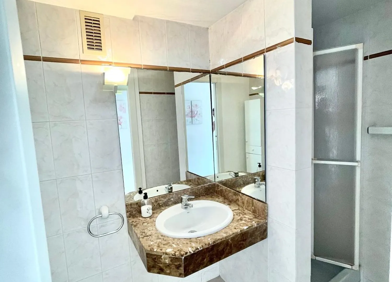Apartmán Apartamento Con Garaje En Primera Linea De Playa Torredembarra